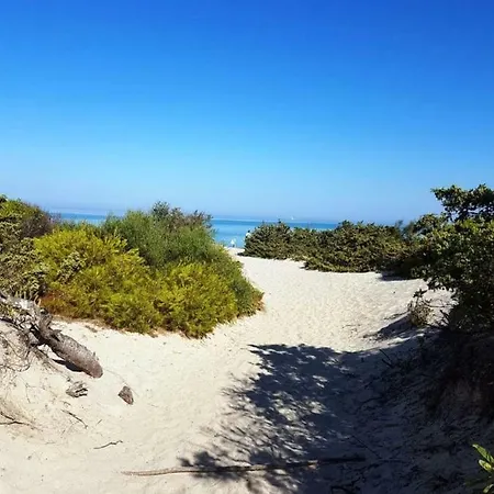 Holiday home Casetta Con Veranda E Giardino A 150 Metri Dal Mare *