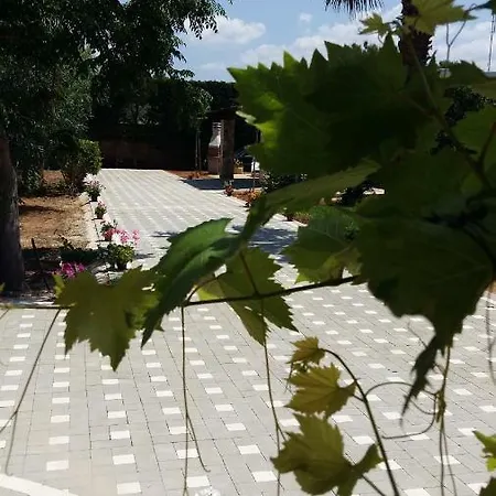 Casetta Con Veranda E Giardino A 150 Metri Dal Mare * Gallipoli